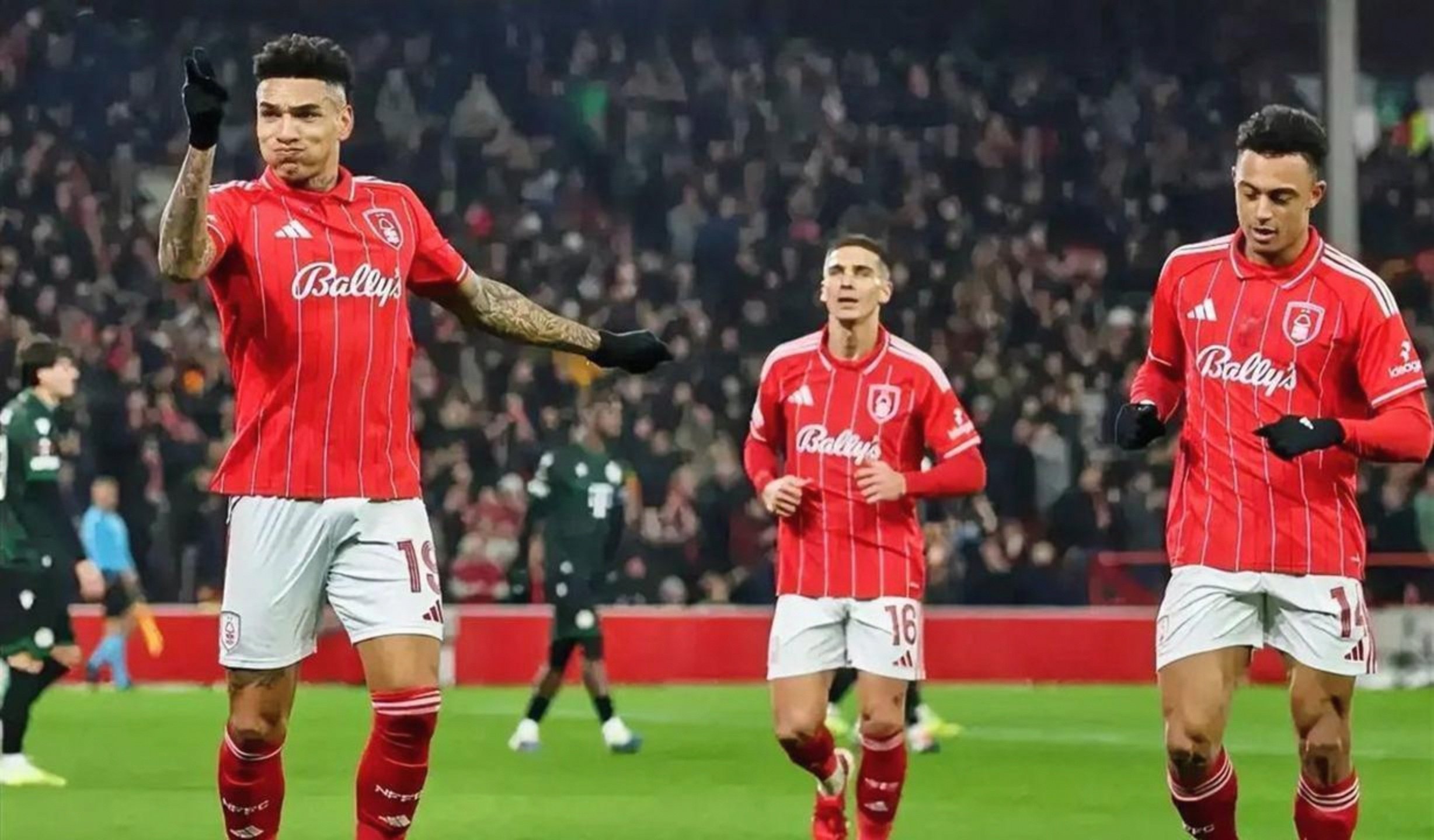 开云中国-印第安纳步行者回应争议备战欧联阿斯顿维拉围绕全明星赛队长鼓劲，连对手都承认：西亚卡姆连续七场比赛得分超过势不可挡