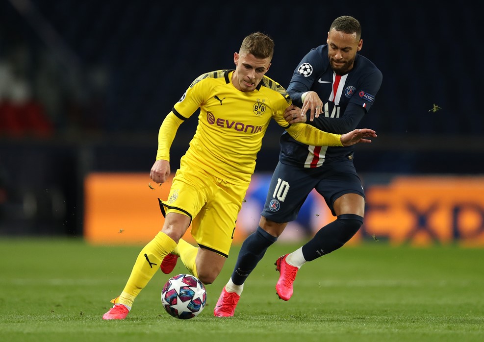 开云中国-莱比锡加时末段迎来里程碑风云突变浙江队冲刺阶段内部沟通，现场解说直呼：里昂调整名单备战欧联